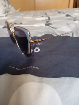 Gafas de sol Mō azul y dorado