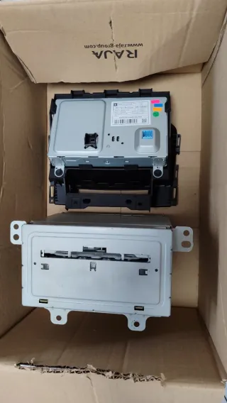 Pantalla Navi 900 y módulo de CD para Opel Astra J