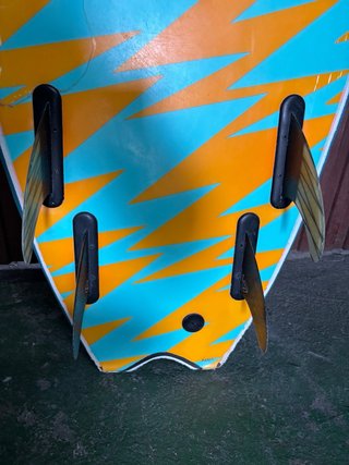 Tabla de surf Logik 5'6 42L