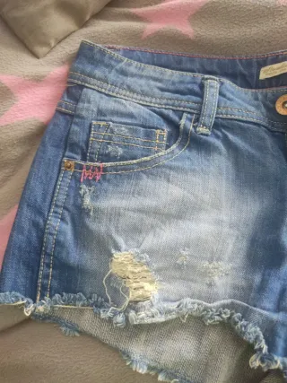 Shorts vaqueros desgastados
