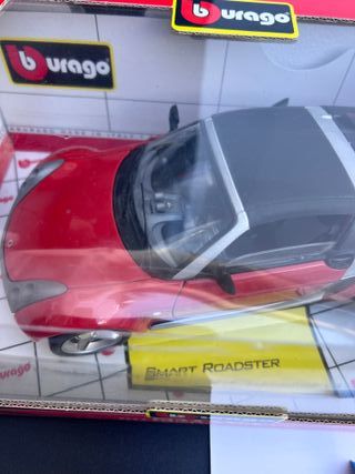 Burago Smart Roadster Coupé 1/18