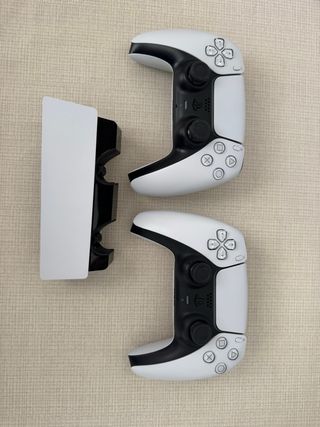 Consola PS5 Slim Digital Edition + Accesorios.