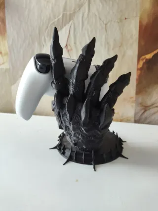 Soporte Mando PS5 Mano Sauron 3D