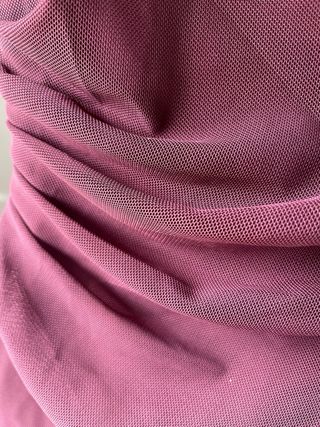 Top burdeos sin mangas tul elástico