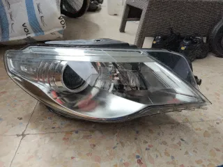 Faro derecho Passat CC