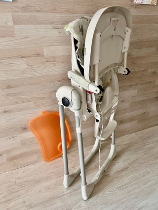 Trona bebé adaptativa plegable ruedas