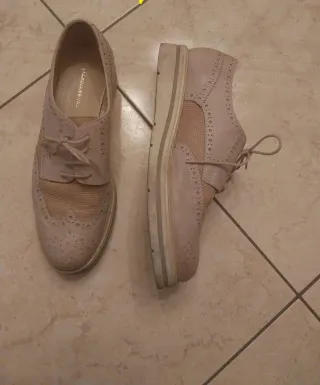Scarpe MARINASEVAL beige con lacci