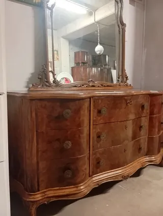 Cassettiera con specchio in legno