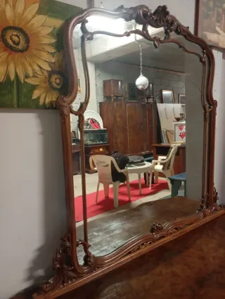 Cassettiera con specchio in legno