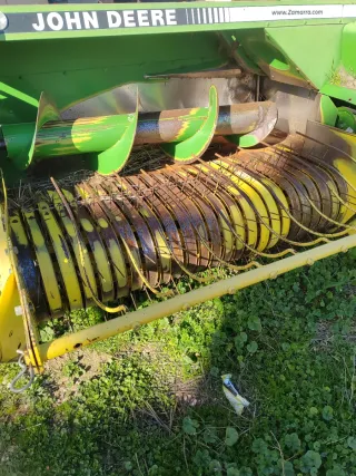 Empacadora John Deere 359