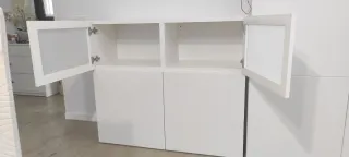 Aparador IKEA BESTA Madera y Cristal