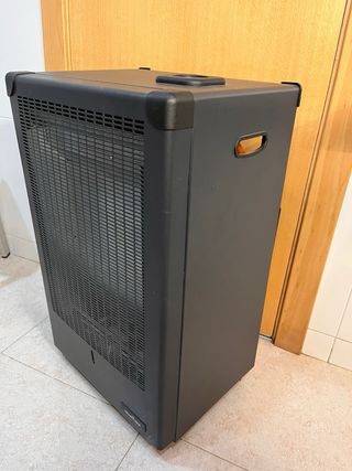 Estufa de gas Nevercold negra