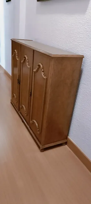 Zapatero taquillón de madera