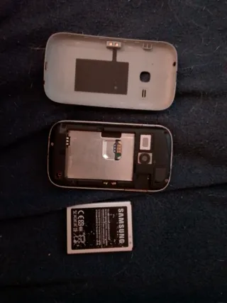 Samsung Galaxy Young - Smartphone