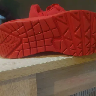 Playeras Skechers Rojas