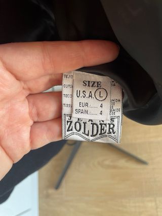 Abrigo negro de vestir