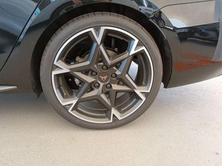CUPRA Leon Sportstourer 1.5 eTSI DSG 150cv