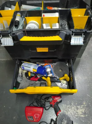 Pack herramientas + caja