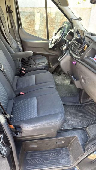 Camionetta ford transit automatic