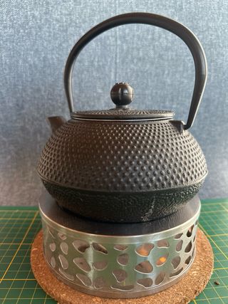 Tetera de Hierro Fundido Negra 0.6L