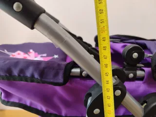 Carrito de muñeca morado