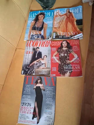 REVISTAS VARIADAS DEL AÑO 2025 Y 2026. MODA