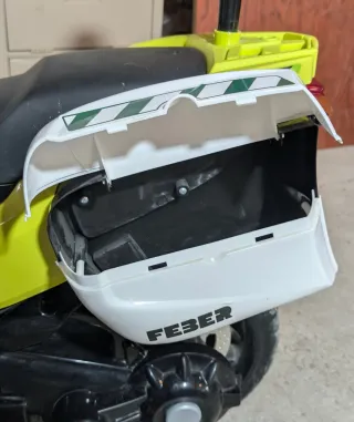 Moto Eléctrica Infantil Policía Blanca y Amarilla