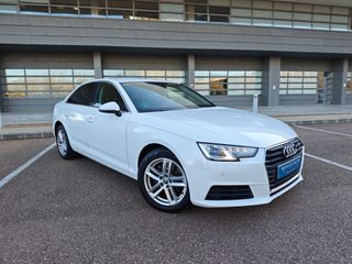 Audi A4 Advanced 35 TDI 110kW (150CV) S tronic