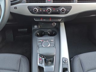 Audi A4 Advanced 35 TDI 110kW (150CV) S tronic
