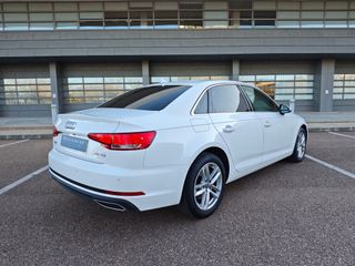 Audi A4 Advanced 35 TDI 110kW (150CV) S tronic