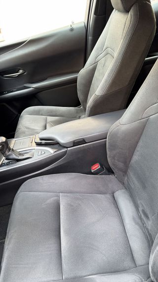 LEXUS UX250H garantia 15 años