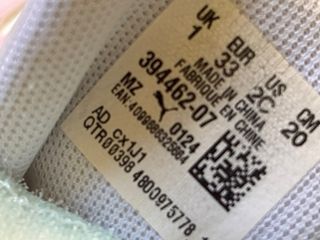 Zapatillas Puma Niña Talla 33