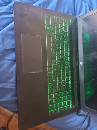 Portátil HP Pavilion i7-7700HQ 8GB RAM GTX 1050