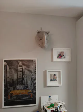 Cabeza de rinoceronte decorativa pared