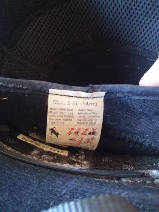 Casco de equitación negro