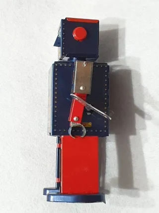 Robot D-73 St. John Mecánico