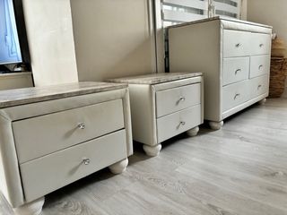 Cómoda y Mesitas Polipiel Blanca