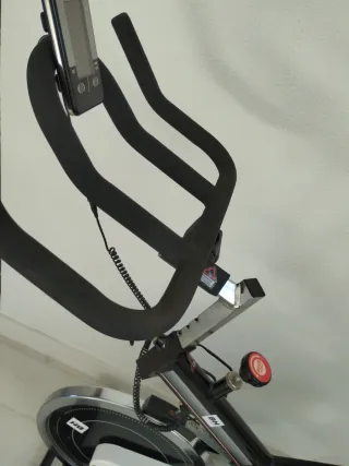 Bicicleta Ciclista Indoor BH Khronos.