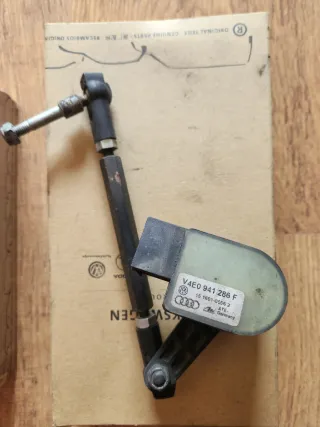 Regulador Faróis Audi A8/S8 2004-2010