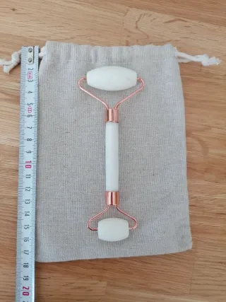 Rodillo facial cuarzo blanco
