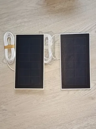 2 Cámaras Arlo + Placas Solares + Hub