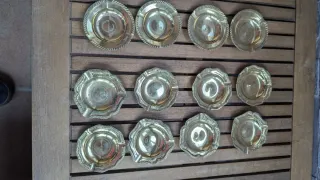 Lote de 12 ceniceros vintage de latón