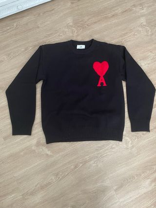 Jersey Ami Paris Negro Corazón Rojo