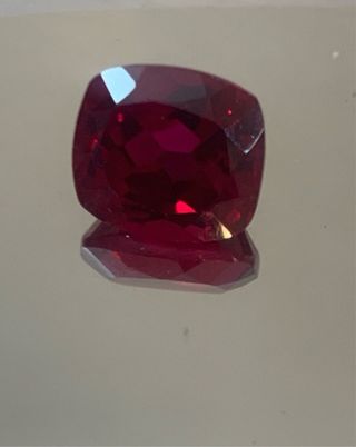 Rubí Mogok 11.05 Quilates Impecable