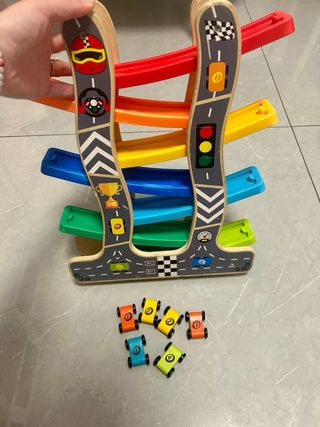 Piste macchine dilegno per bambini piccoli