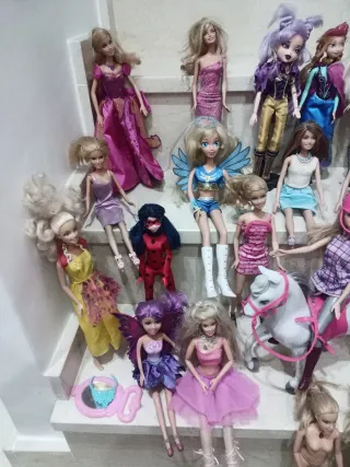 Lote de Muñecas Variadas