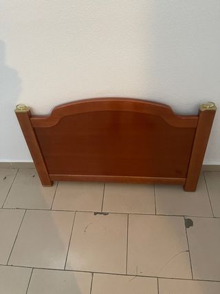 Cabecero de cama de madera oscura cama nido