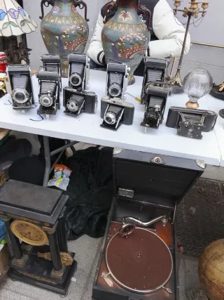 10 Vecchie Fotocamere a Soffietto