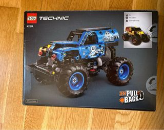 LEGO Technic 42219 Monster Jam Grave Digger