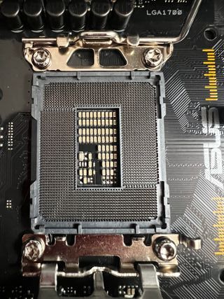 ASUS TUF Gaming B760M-PLUS WIFI